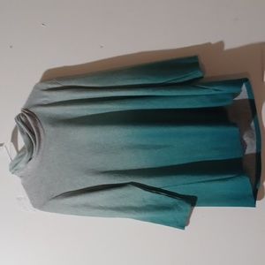 New directions curvy 1X shirt for woman green,gray,pre owned